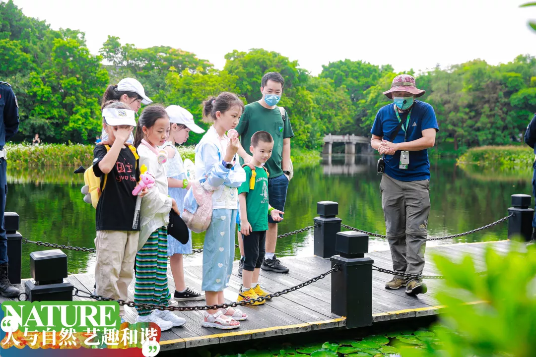湖南保安服務(wù),墻外高空清洗服務(wù),湖南保利天創(chuàng)物業(yè)發(fā)展有限公司