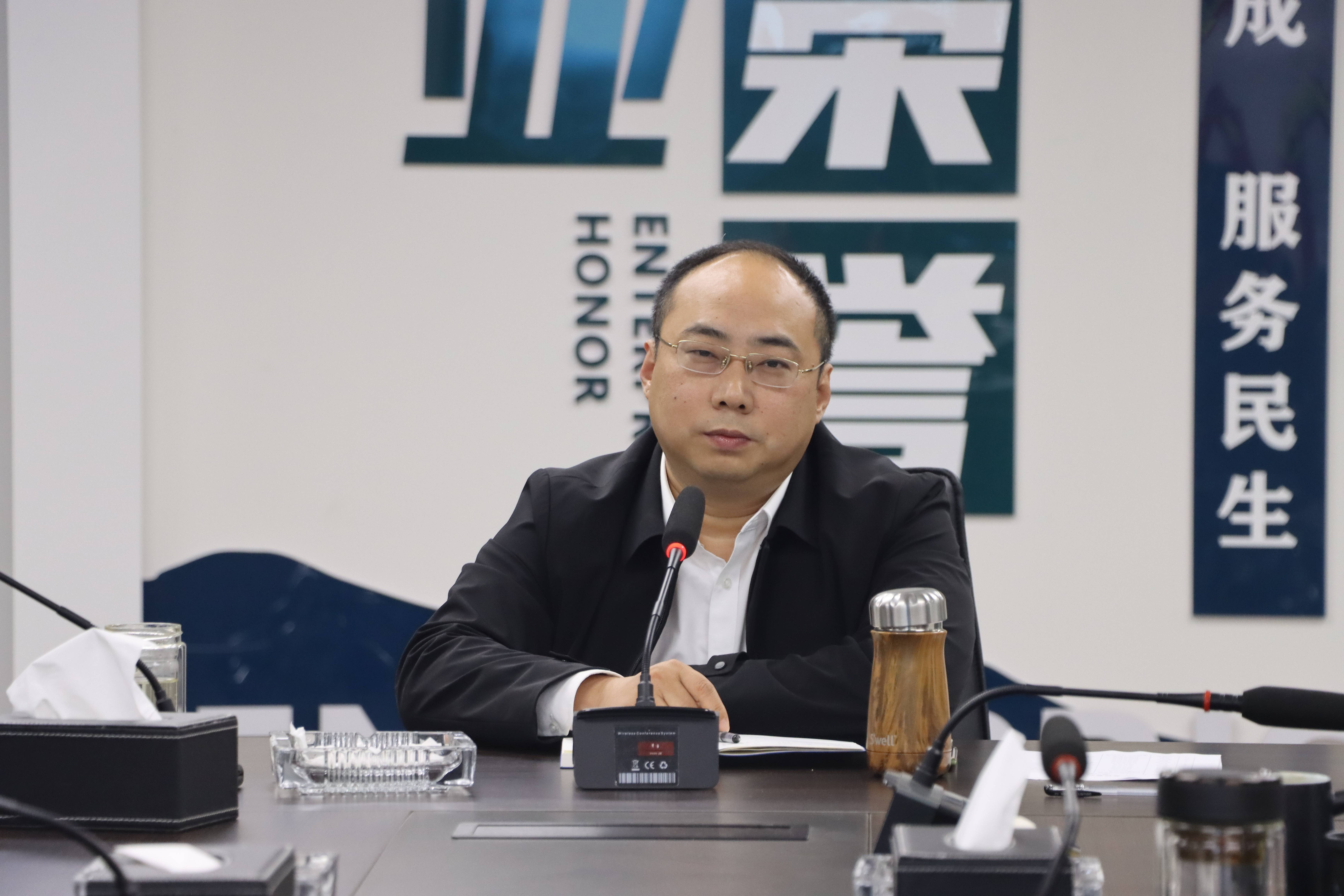 湖南保安服務(wù),墻外高空清洗服務(wù),湖南保利天創(chuàng)物業(yè)發(fā)展有限公司 湖南保安服務(wù),墻外高空清洗服務(wù),湖南保利天創(chuàng)物業(yè)發(fā)展有限公司